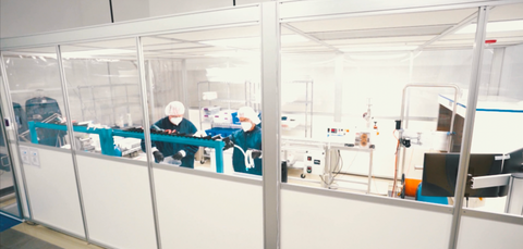   
  
    
  
    
     CLEANROOM
  
 services available from Liquidyne
  
